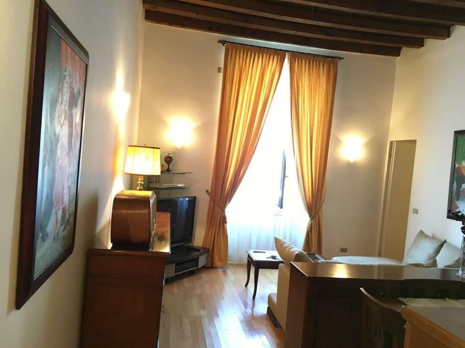 Suite Milão Exterior foto